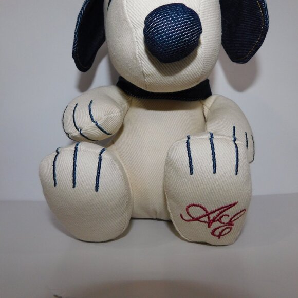 American Eagle X Peanuts Snoopy 8" Plush Denim Jean Stuffed Toy New W Tag - Picture 5 of 9